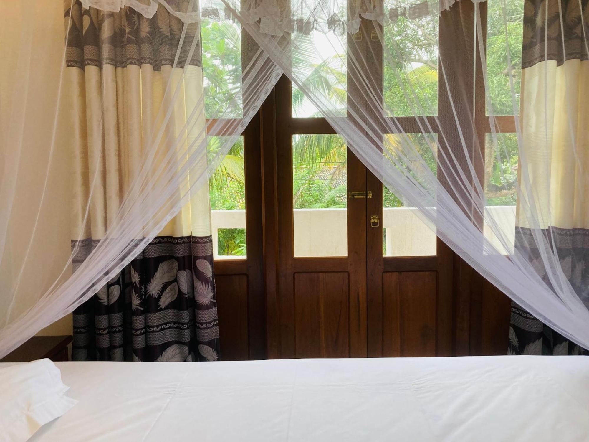 Horizon Guest House Mirissa Exterior photo