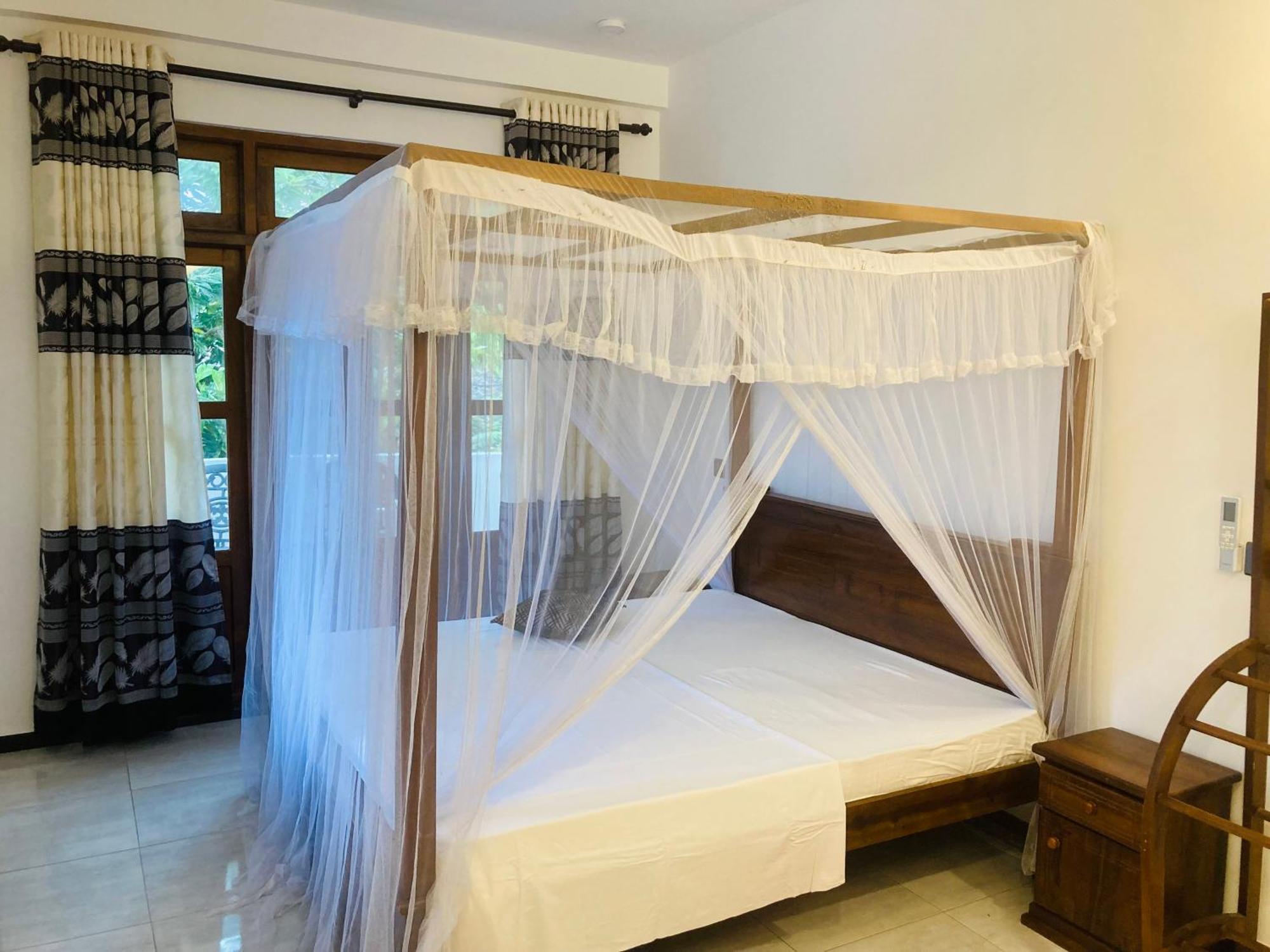 Horizon Guest House Mirissa Exterior photo